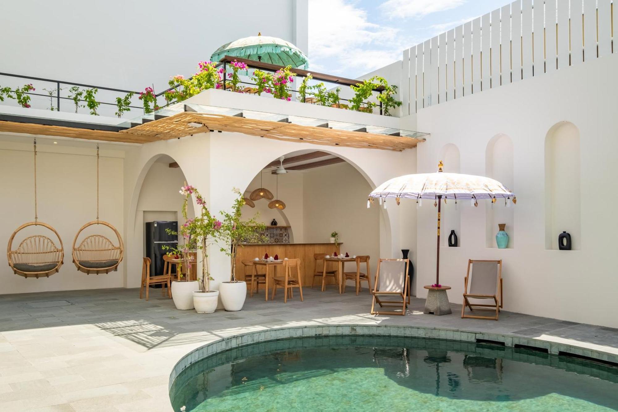 Mysa Boutique Hotel Seminyak Exteriör bild